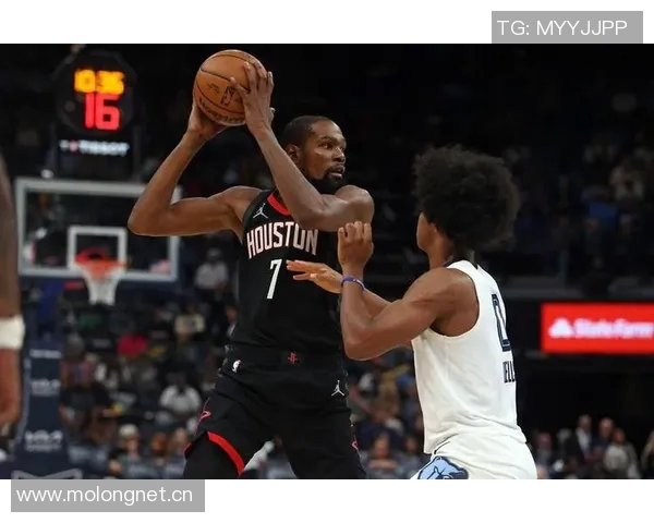 火箭两大功臣出炉，杜兰特一点真该批！申京两点该夸，一人该重用